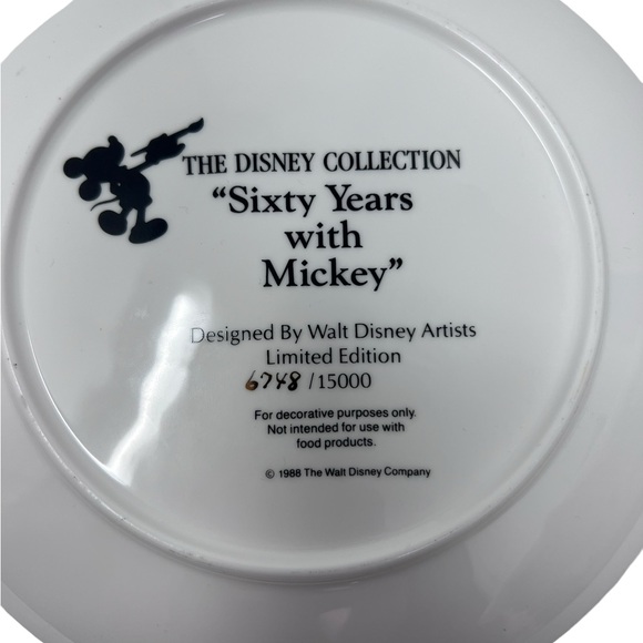 Disney Collection Limited Edition Mickey Mouse Plate - Picture 5 of 6